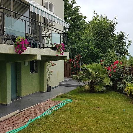 Aheloy Apartments Eksteriør bilde